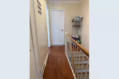 16904 22nd Avenue, Whitestone, NY 11357 - Photo 10