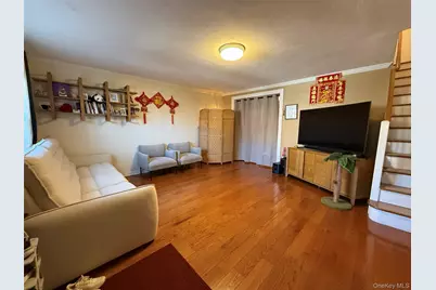 16904 22nd Avenue, Whitestone, NY 11357 - Photo 2