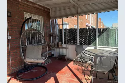 16904 22nd Avenue, Whitestone, NY 11357 - Photo 20