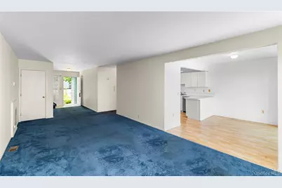 33 Village Gate Way #33, Nyack, NY 10960 - Photo 10