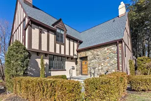 1 W Winding Rd, Poughkeepsie, NY 12601 - Photo 4