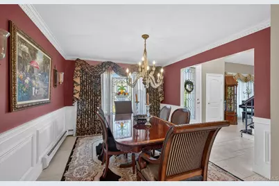 18 Chardonnay Road, Commack, NY 11725 - Photo 16