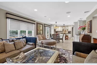 18 Chardonnay Road, Commack, NY 11725 - Photo 30