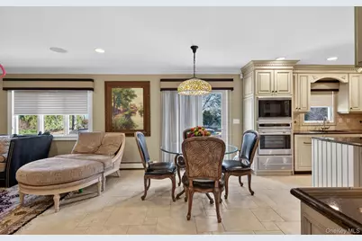 18 Chardonnay Road, Commack, NY 11725 - Photo 20