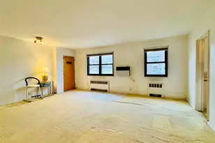 57-41 246th Crescent, Douglaston, NY 11362 - Photo 6