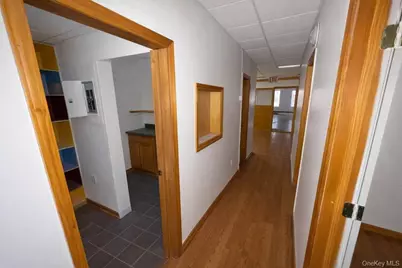 7905 Roosevelt Avenue, Jackson Heights, NY 11372 - Photo 8