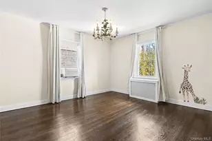 63-35 Alderton St, Rego Park, NY 11374 - Photo 8