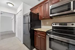 54 School St, Westbury, NY 11590 - Photo 12