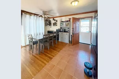 15833 73 Avenue, Fresh Meadows, NY 11366 - Photo 4