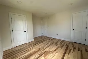 1 Alvin St, Glen Cove, NY 11542 - Photo 10