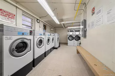 142-35 84 Drive #6B, Briarwood, NY 11435 - Photo 12