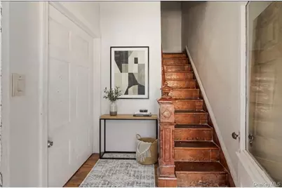 294 Autumn Avenue, Brooklyn, NY 11208 - Photo 4
