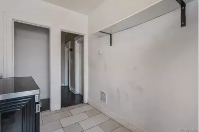 294 Autumn Avenue, Brooklyn, NY 11208 - Photo 12