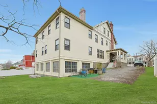 39 Neptune Ave, New Rochelle, NY 10805 - Photo 2