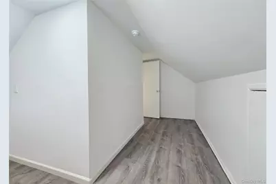 43 McAlester Avenue, Hicksville, NY 11801 - Photo 10