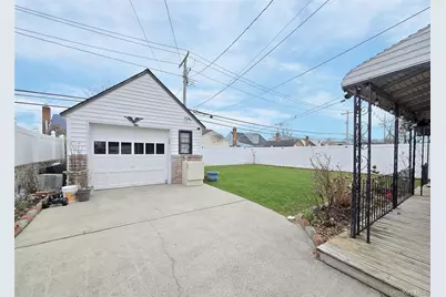 43 McAlester Avenue, Hicksville, NY 11801 - Photo 2