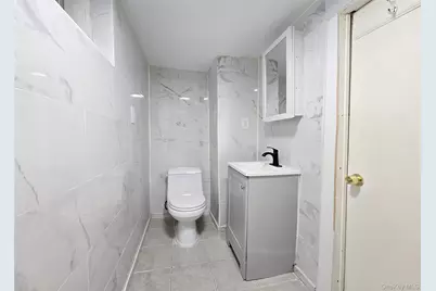 43 McAlester Avenue, Hicksville, NY 11801 - Photo 16