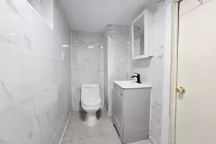 43 McAlester Ave, Hicksville, NY 11801 - Photo 16