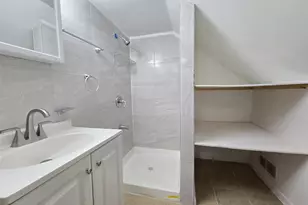 43 McAlester Ave, Hicksville, NY 11801 - Photo 8