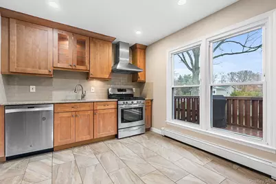 31 Bluebird Drive, Congers, NY 10920 - Photo 6