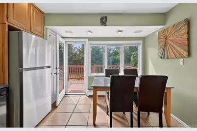 6 Wren Drive, Woodbury, NY 11797 - Photo 18