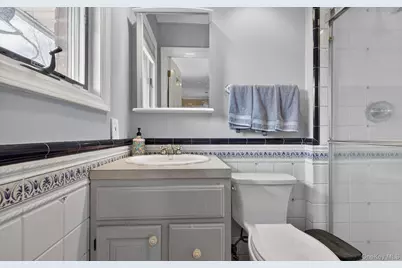 6 Wren Drive, Woodbury, NY 11797 - Photo 24