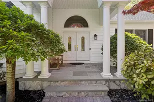 4 Astor Ct, Dix Hills, NY 11746 - Photo 6