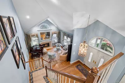 4 Astor Court, Dix Hills, NY 11746 - Photo 22