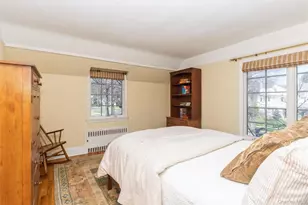 46 Wyatt Rd, Garden City, NY 11530 - Photo 26