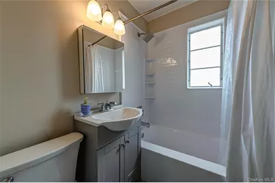 855 Pease Lane, West Islip, NY 11795 - Photo 16