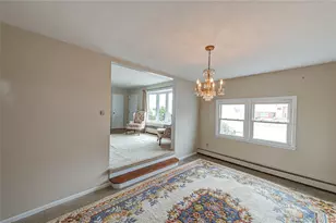 855 Pease Ln, West Islip, NY 11795 - Photo 8