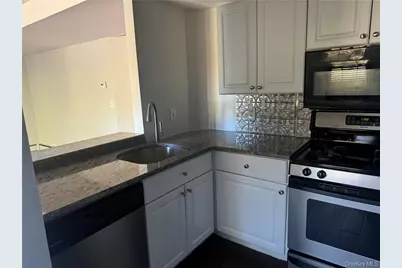 1 Lexington Hill #7, Harriman, NY 10926 - Photo 2