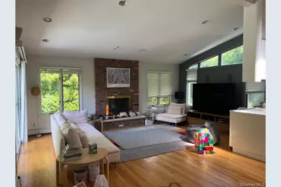 36 Coolidge Avenue, Glen Head, NY 11545 - Photo 2