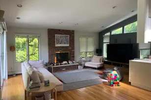 36 Coolidge Ave, Glen Head, NY 11545 - Photo 2