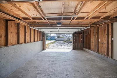 43 Wiggins Avenue, Patchogue, NY 11772 - Photo 42