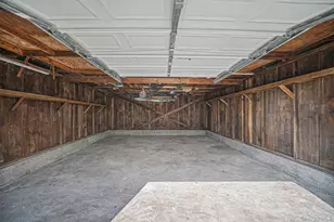 43 Wiggins Ave, Patchogue, NY 11772 - Photo 40