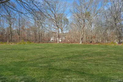 146 Halsey Manor Road, Manorville, NY 11949 - Photo 14