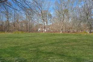 146 Halsey Manor Rd, Manorville, NY 11949 - Photo 14