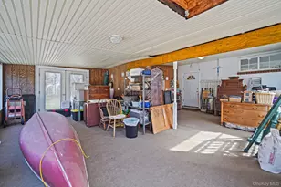 146 Halsey Manor Rd, Manorville, NY 11949 - Photo 34