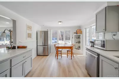 146 Halsey Manor Road, Manorville, NY 11949 - Photo 18