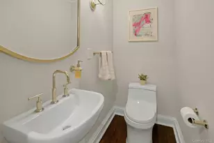 250 Mamaroneck Rd, Scarsdale, NY 10583 - Photo 16