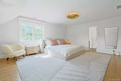 21 Tisdale Road, Scarsdale, NY 10583 - Photo 18