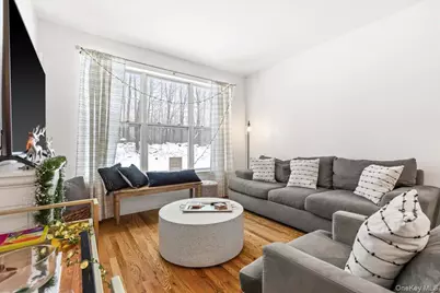 17 Woodrose Court, Middletown, NY 10940 - Photo 8