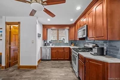 3318 Polo Place, Bronx, NY 10465 - Photo 12