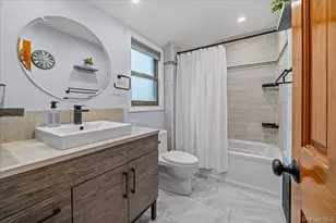 3318 Polo Pl, Bronx, NY 10465 - Photo 20