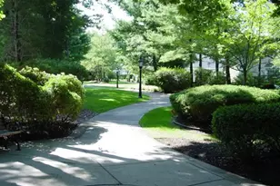 16 Huntington Ct, Ridge, NY 11961 - Photo 42