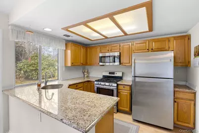 16 Huntington Court, Ridge, NY 11961 - Photo 20