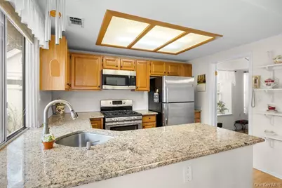 16 Huntington Court, Ridge, NY 11961 - Photo 24