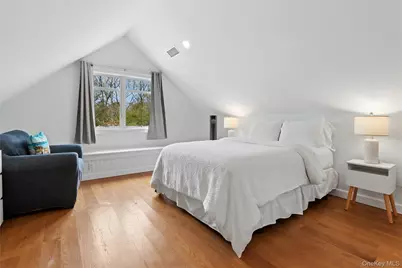 10 Foxboro Road, East Quogue, NY 11946 - Photo 28