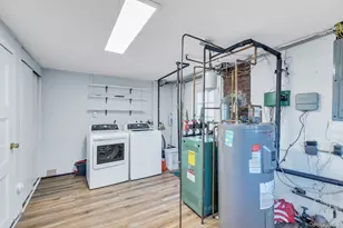 2505 Walters Ct, Bellmore, NY 11710 - Photo 12